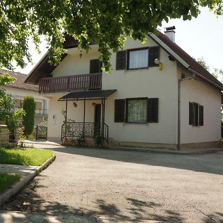 Guest House Sveti Marko Gacka Оточац Экстерьер фото