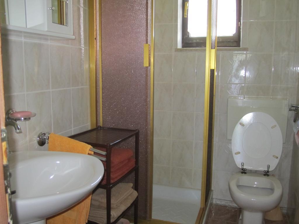 Guest House Sveti Marko Gacka Оточац Номер фото